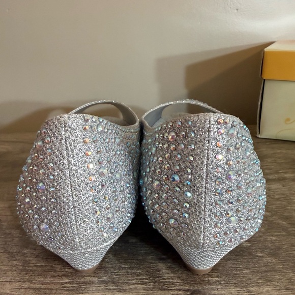 Michaelangelo David’s Bridal Silver Rhinestone Wedge Peep Toe Dress Shoes Sz 11 - Picture 8 of 13